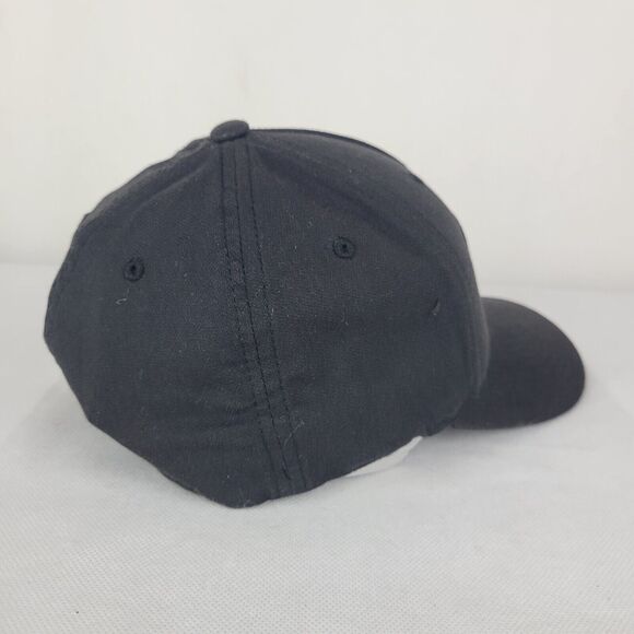 Travis Mathew Golf Hat Cap Men S/M FlexFit Black Monochrome Logo Stretch Yupoong - Picture 4 of 9